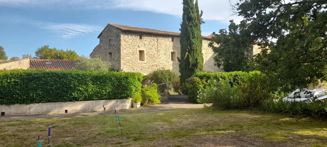 La Picholine, Chambre Ciboulette Courry Exterior foto